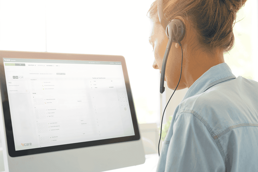 vcare software als online operator voor eenvoudig gesprek via internet